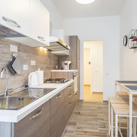 St Peter Cozy 2 Bdr With Garage Apartment